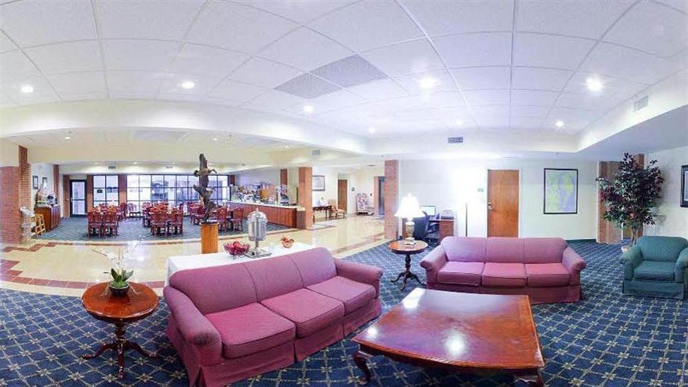 Holiday Inn Express Cambridge By Ihg Exterior foto