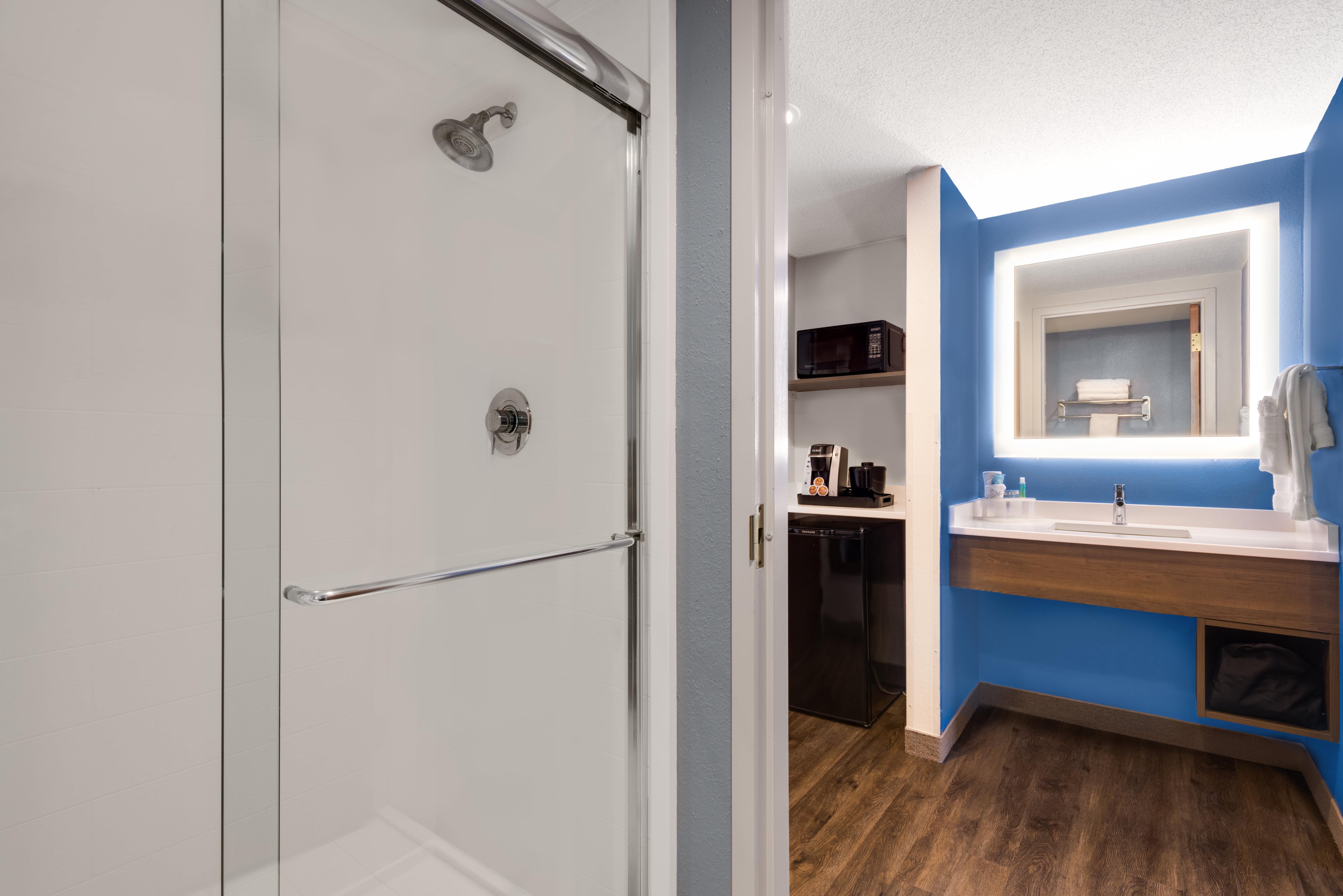 Holiday Inn Express Cambridge By Ihg Exterior foto